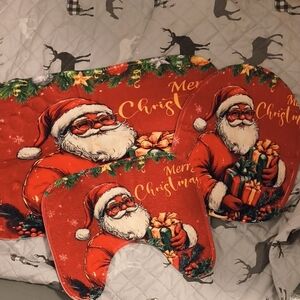 Festive Santa Claus Holiday Rug Set - Red